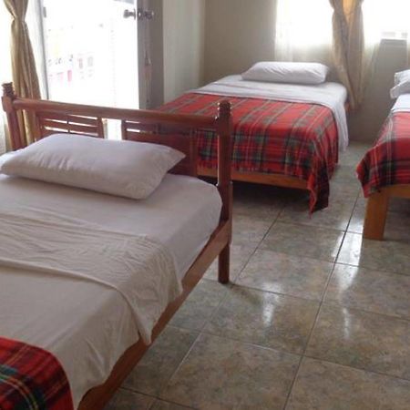 Hostal Miconia Puerto Ayora  Εξωτερικό φωτογραφία