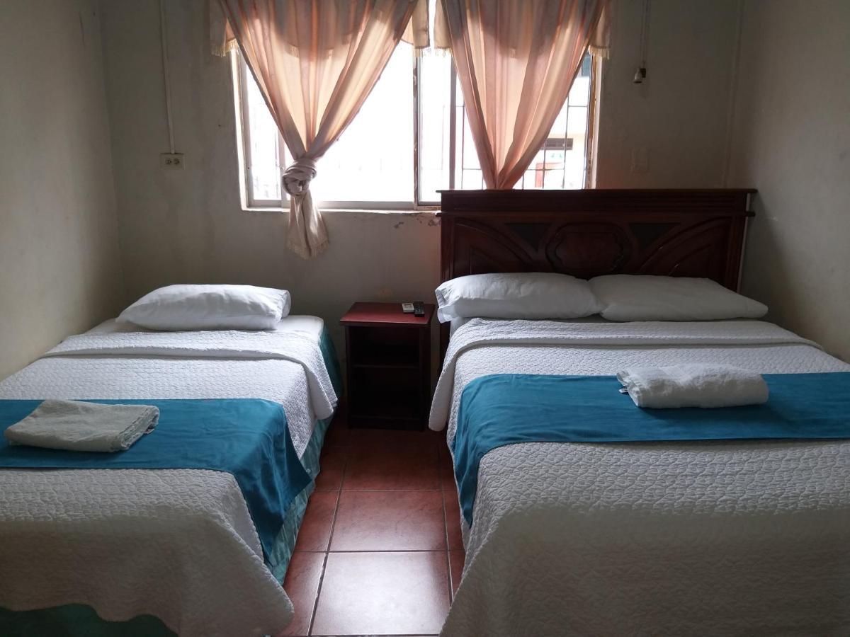 Hostal Miconia Puerto Ayora  Εξωτερικό φωτογραφία