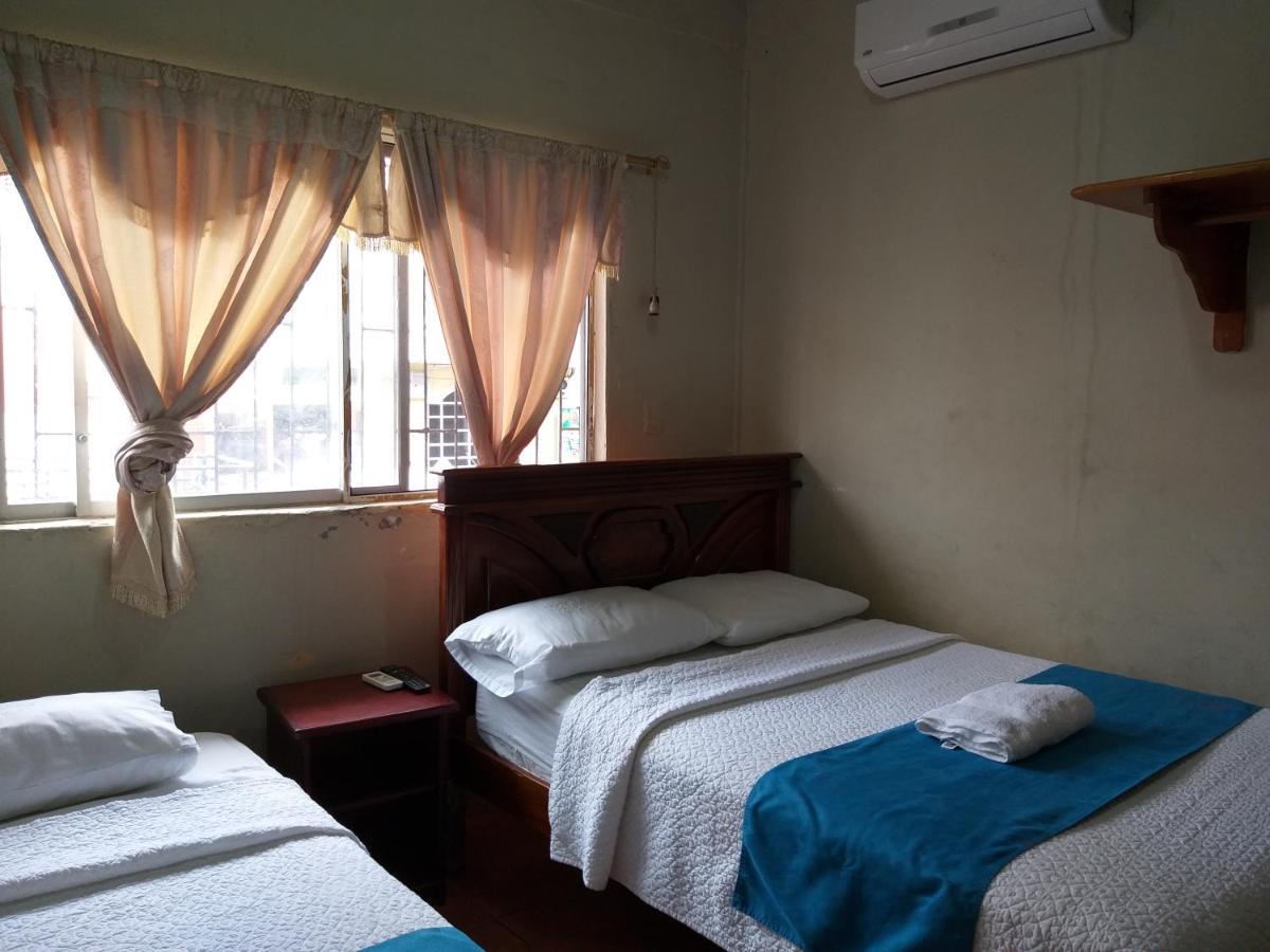 Hostal Miconia Puerto Ayora  Εξωτερικό φωτογραφία