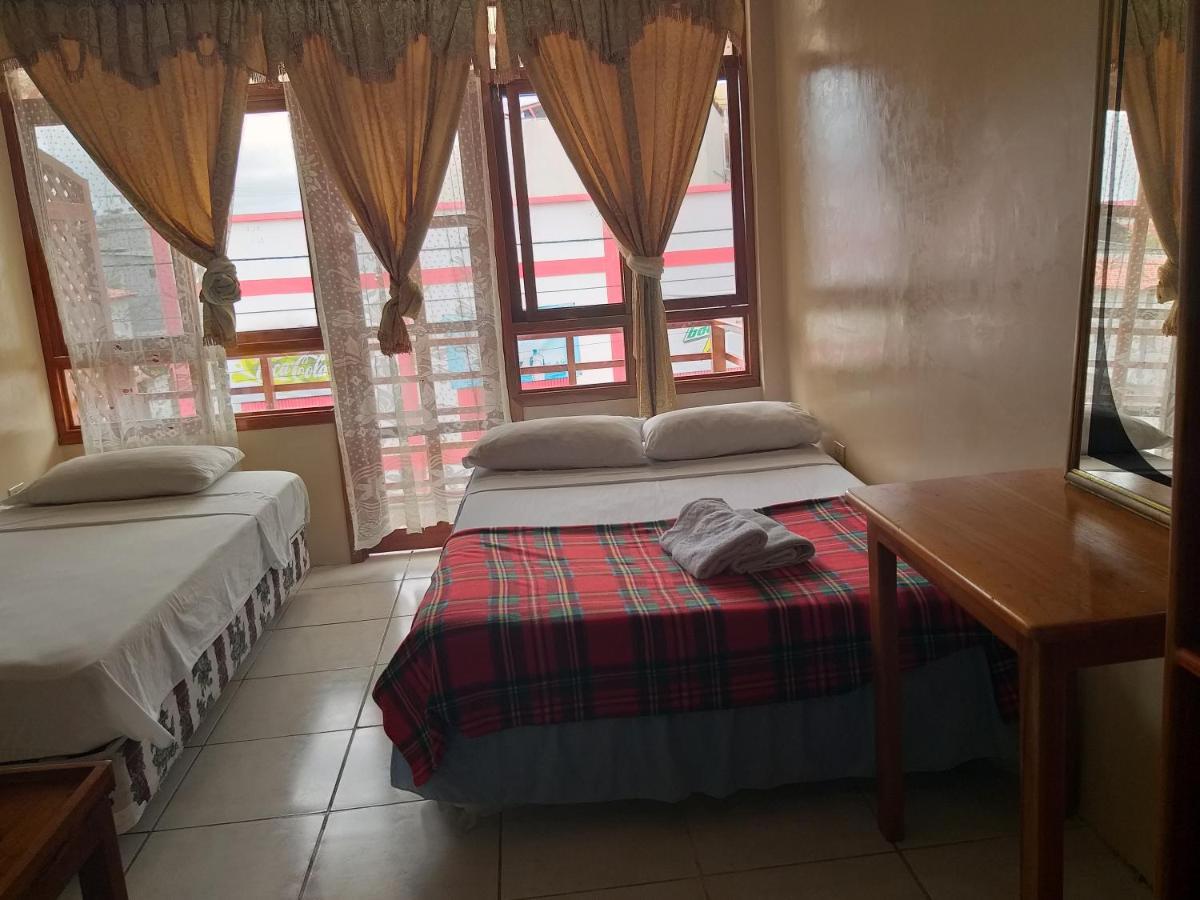 Hostal Miconia Puerto Ayora  Εξωτερικό φωτογραφία