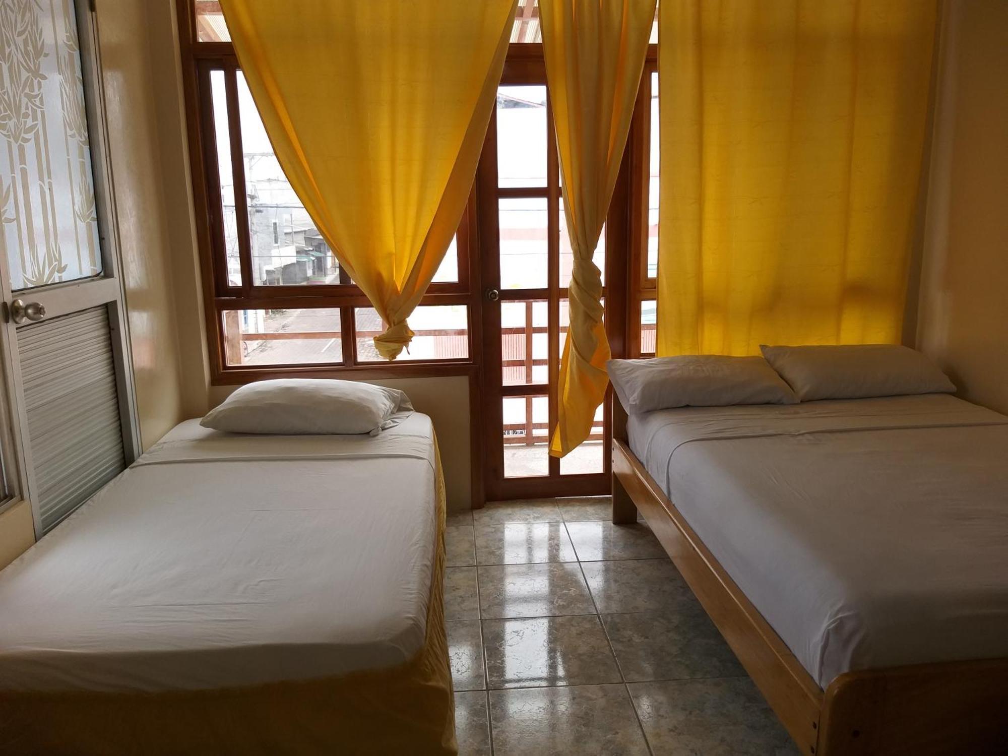 Hostal Miconia Puerto Ayora  Δωμάτιο φωτογραφία